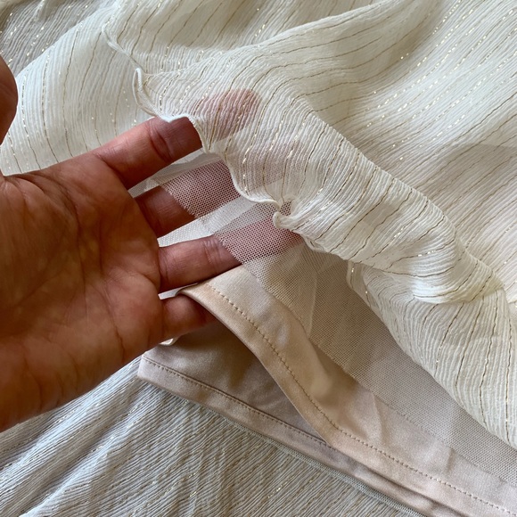 Alexia Admor Grecian Style Dress w/ Gold Threading - Picture 6 of 8